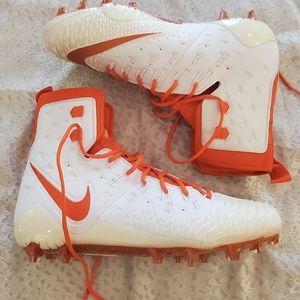 New without box Nike Force Savage.  Sz 16